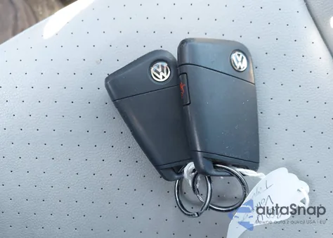 2018 Volkswagen Tiguan 2.0T Se/2.0T Sel z USA, uszkodzony, nr VIN 3VV2B7AXXJM221953